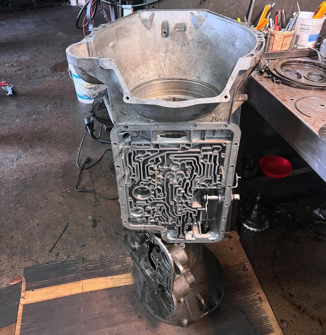 Transmission case with the valve body exposed